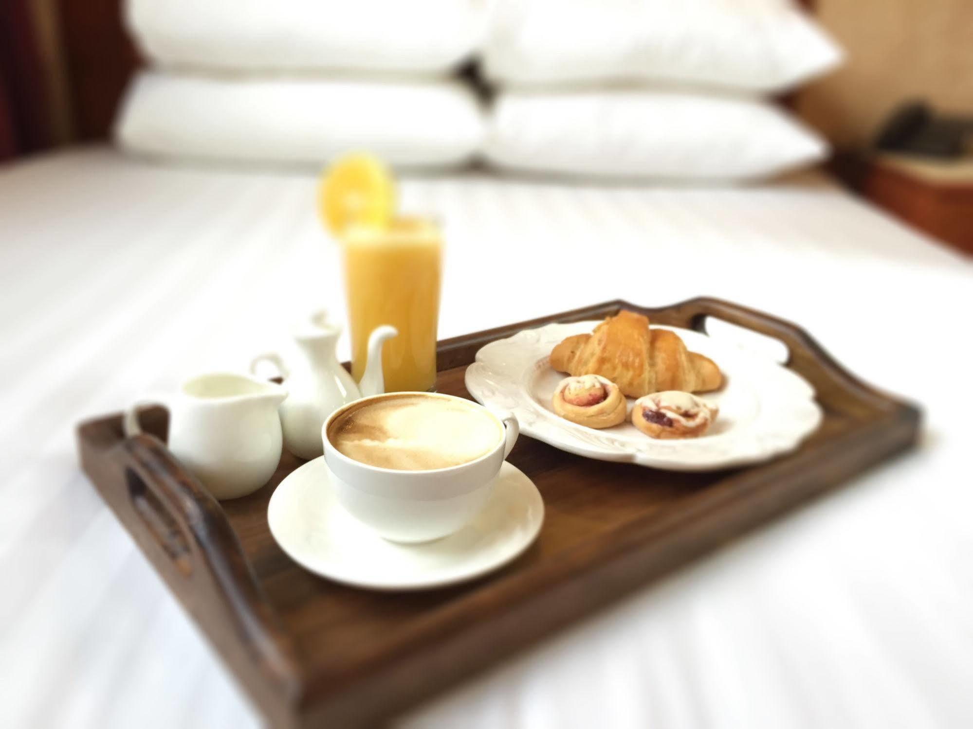 Hotel Guatemala Inn Екстериор снимка